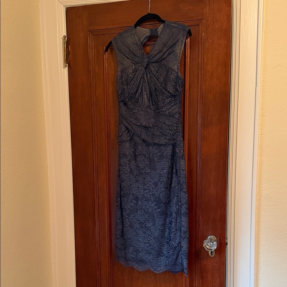 Badgley Mischka Elegant Blue Lace Midi Dress